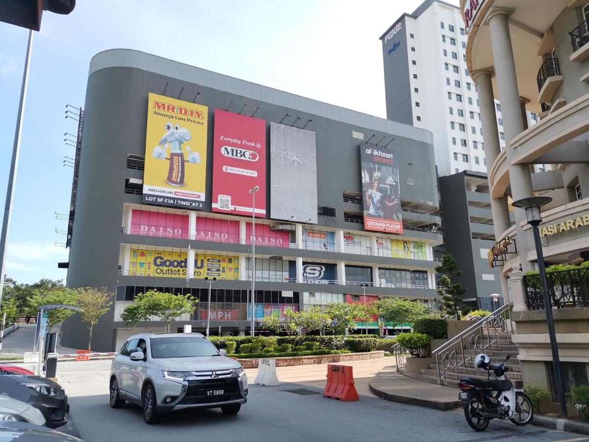 Beryll Boutique Hotel Cyberjaya Exteriör bild